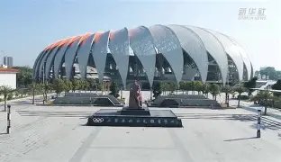 颜骏凌,年年巅峰对,中超四冠荣,韦德体育,韦德体育官网,韦德体育app,韦德体育下载,betvictor官网