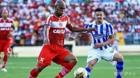 激情对决！B费与姆伯莫闪耀，芒特、齐尔克泽领衔首发，曼联与水晶宫巅峰对决即将上演！